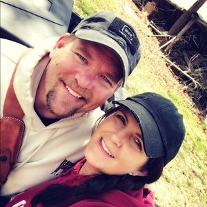 Meet your Posher, Leslie